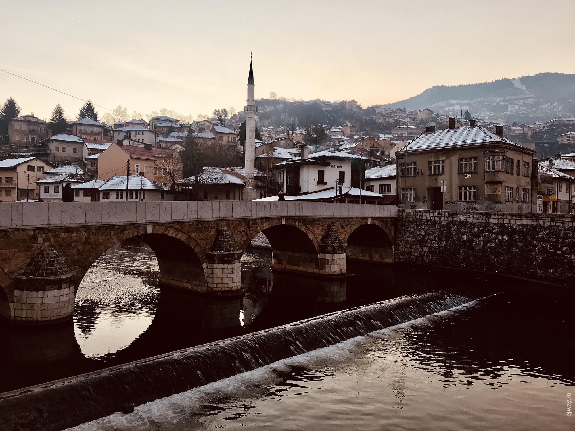 Босния и Герцеговина, Утро в Сараево, ejway.ru, город, река, мост